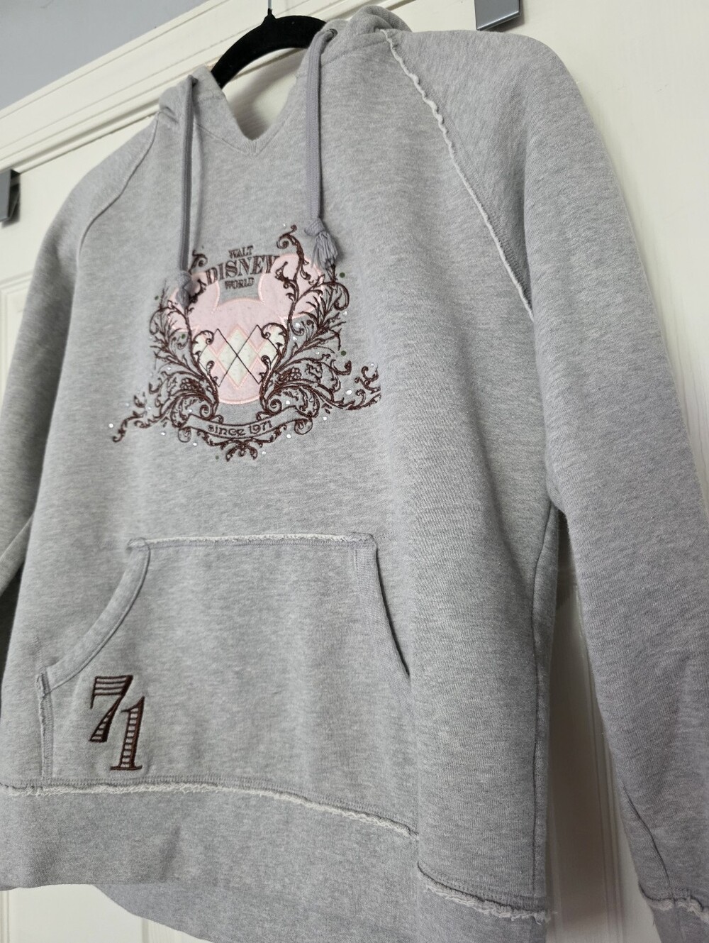 Walt Disney World Hoodie Girls Large Gray Long Sleeve Hooded V Neck Sweatshirt